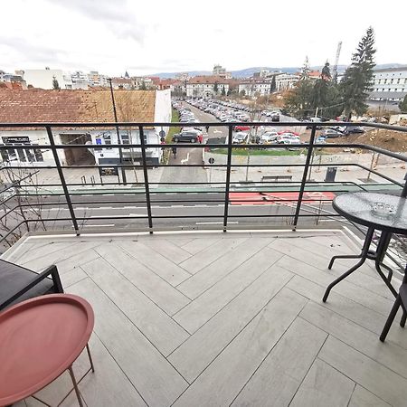 Urban Retreat Cluj Apartment Exterior photo